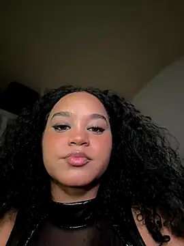 Lucy wilson5 online show from 10/18/25, 11:29