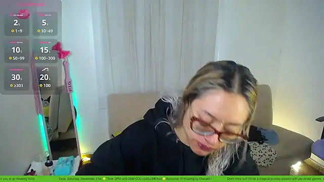 Snapshot of 911Calling chatting on 01/24/25, 03:24 911Calling online show from 01/24/25, 03:24