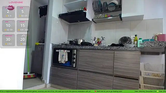 Snapshot of 911Calling chatting on 03/21/25, 06:29 911Calling online show from 03/21/25, 06:29