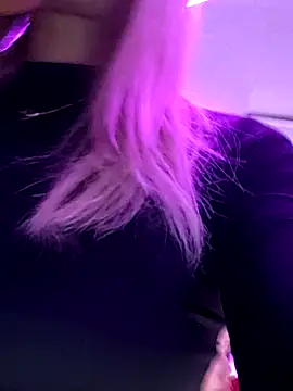 911Calling online show from 12/01/25, 01:50