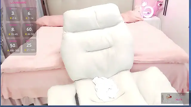 miduo520666 online show from 12/23/25, 01:16