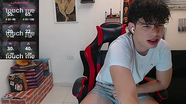 Angelo-cianuro- online show from 02/04/26, 11:33