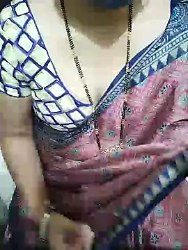 Snapshot of aliseanu chatting on 02/05/25, 12:06 aliseanu online show from 02/05/25, 12:06