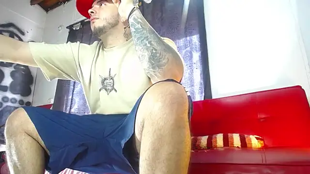 Snapshot of Dexter-T chatting on 12/14/24, 08:29 Dexter-T online show from 12/14/24, 08:29