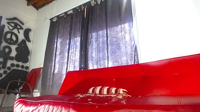 Snapshot of Dexter-T chatting on 12/21/24, 08:54 Dexter-T online show from 12/21/24, 08:54