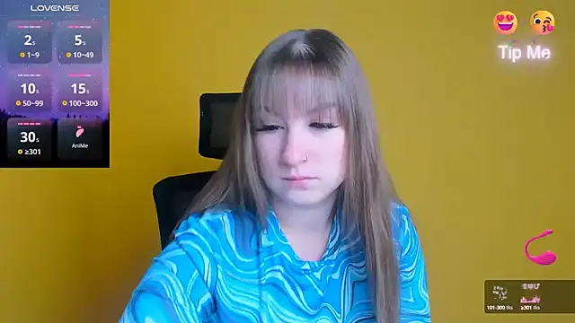 Snapshot of Evelina_GG chatting on 10/01/25, 05:34 Evelina GG online show from 10/01/25, 05:34