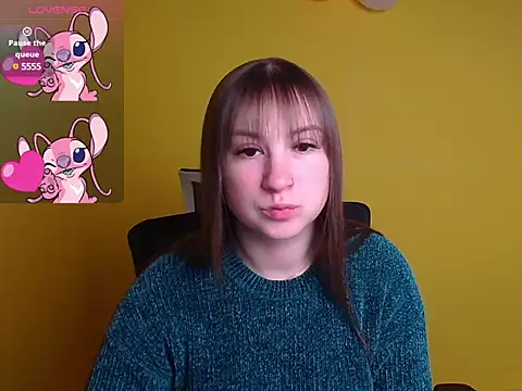Snapshot of Evelina_GG chatting on 02/24/25, 06:38 Evelina GG online show from 02/24/25, 06:38