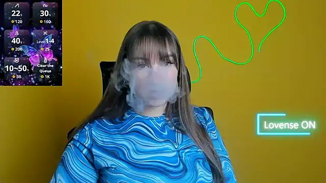 Evelina GG online show from 11/26/25, 12:16