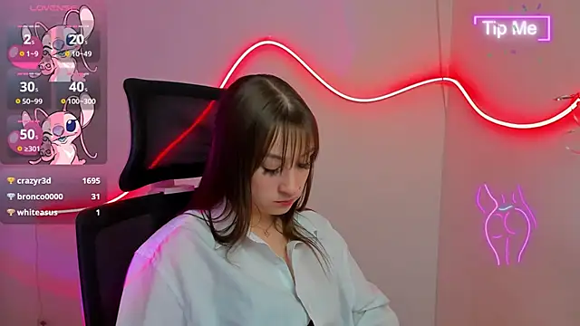 Snapshot of Evelina_GG chatting on 03/21/25, 01:13 Evelina GG online show from 03/21/25, 01:13