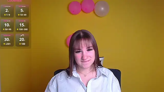 Snapshot of Evelina_GG chatting on 02/16/25, 06:54 Evelina GG online show from 02/16/25, 06:54