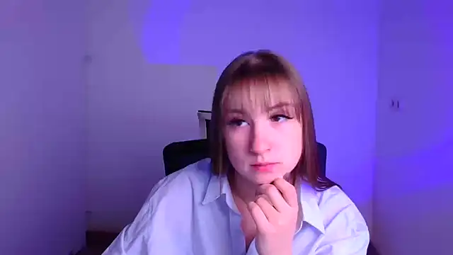 Snapshot of Evelina_GG chatting on 02/10/25, 10:09 Evelina GG online show from 02/10/25, 10:09