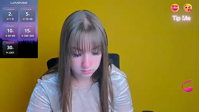 Snapshot of Evelina_GG chatting on 09/14/25, 05:30 Evelina GG online show from 09/14/25, 05:30