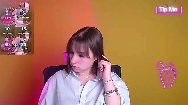 Snapshot of Evelina_GG chatting on 03/03/25, 10:06 Evelina GG online show from 03/03/25, 10:06