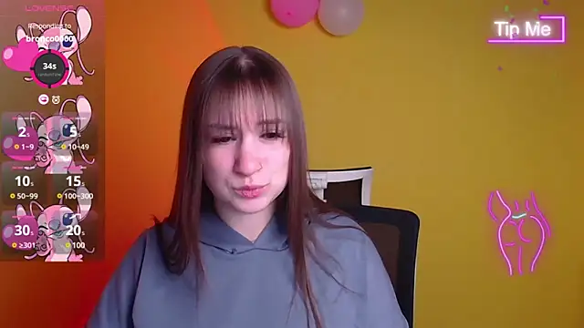 Snapshot of Evelina_GG chatting on 02/25/25, 06:47 Evelina GG online show from 02/25/25, 06:47