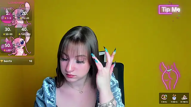 Snapshot of Evelina_GG chatting on 03/19/25, 09:48 Evelina GG online show from 03/19/25, 09:48
