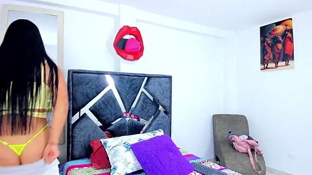 Dulce amg online show from 11/18/25, 02:27