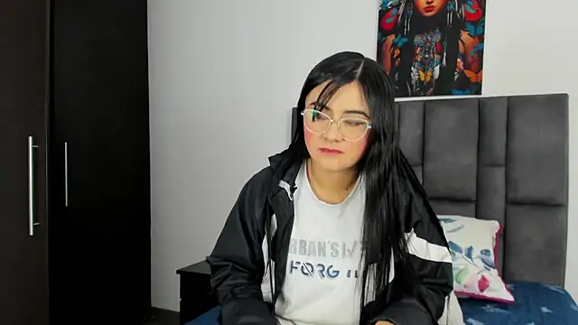 Snapshot of Dulce_amg chatting on 02/24/25, 12:16 Dulce amg online show from 02/24/25, 12:16