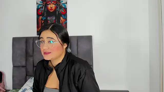 Snapshot of Dulce_amg chatting on 02/07/25, 12:17 Dulce amg online show from 02/07/25, 12:17