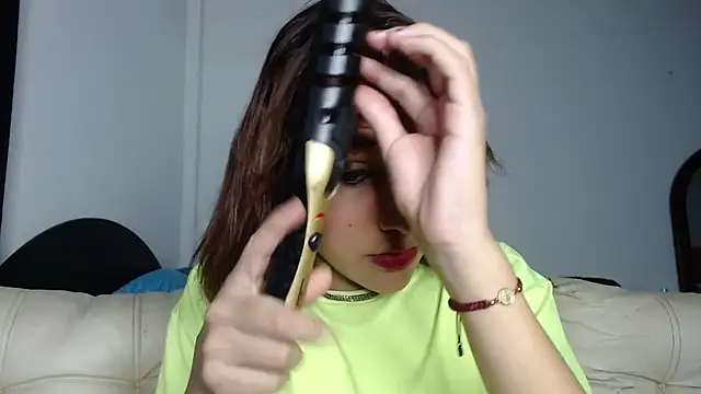 Snapshot of alexandra_lorens chatting on 09/26/25, 06:59 alexandra lorens online show from 09/26/25, 06:59