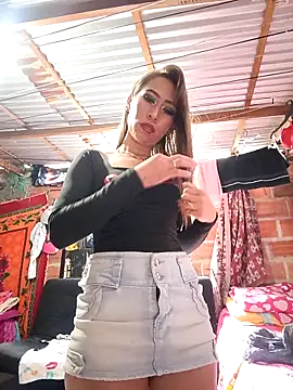 Snapshot of samy-blonde chatting on 02/28/26, 02:50 samy-blonde online show from 02/28/26, 02:50