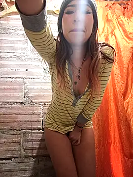 samy-blonde online show from 10/25/25, 01:12