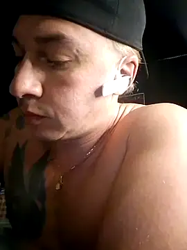 Lovely milk online show from 03/13/25, 04:12