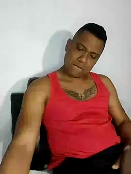 Snapshot of latinblack01 chatting on 12/12/24, 03:10 latinblack01 online show from 12/12/24, 03:10