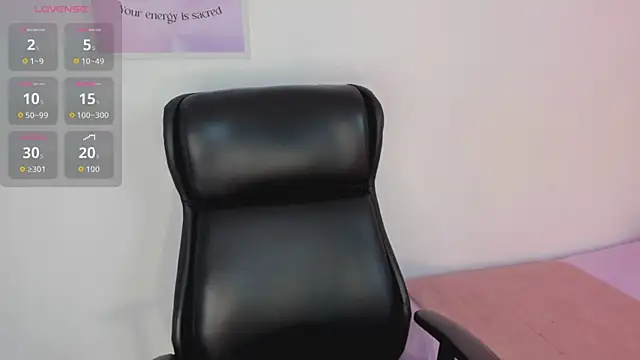 LanaJones  online show from 04/15/26, 01:15