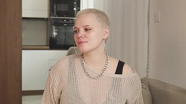 LikaBerry1 online show from 03/25/26, 09:08