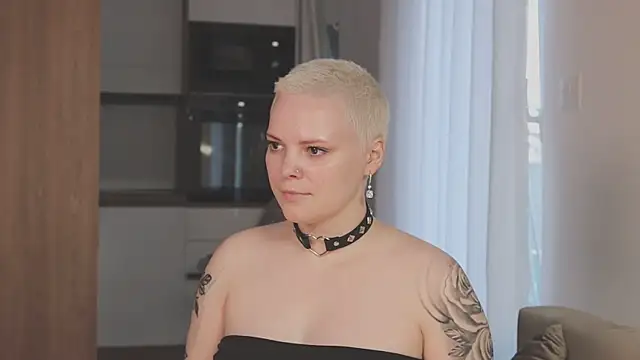 LikaBerry1 online show from 04/09/26, 05:08