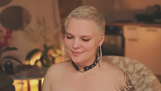 LikaBerry1 online show from 11/03/25, 11:08