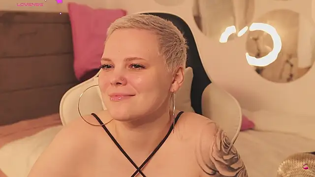 LikaBerry1 online show from 03/07/26, 01:05