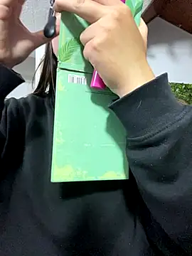 angel natural online show from 10/28/25, 05:23