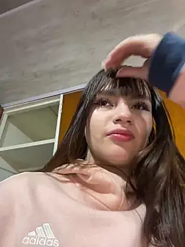 Snapshot of angel_natural chatting on 03/02/25, 12:53 angel natural online show from 03/02/25, 12:53