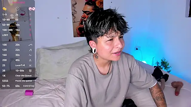 ZuryRamirez  online show from 06/22/26, 05:26