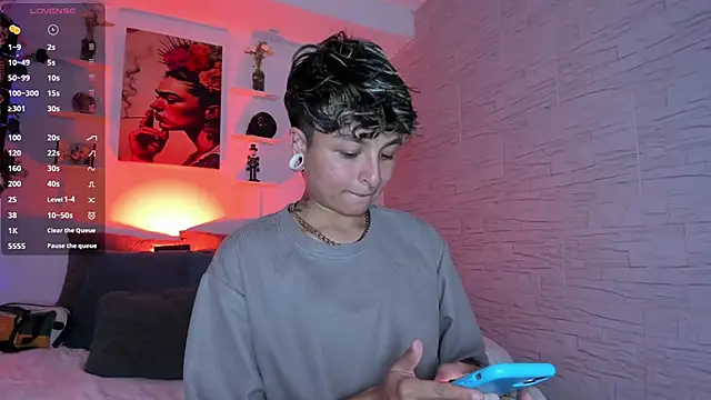 Snapshot of ZuryRamirez_ chatting on 10/29/25, 08:19 ZuryRamirez online show from 10/29/25, 08:19