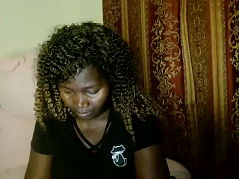 Snapshot of Sexxy_prity25 chatting on 03/22/25, 06:58 Sexxy prity25 online show from 03/22/25, 06:58