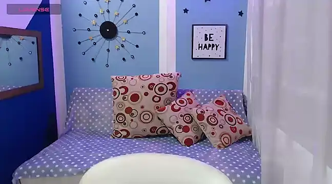 hanha rossee online show from 02/18/25, 01:33