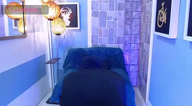 hanha rossee online show from 02/25/25, 05:08