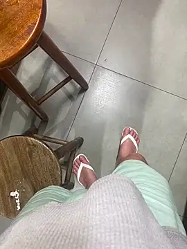 Snapshot of Hjsjsjsjjd chatting on 02/01/26, 07:01 Hjsjsjsjjd online show from 02/01/26, 07:01