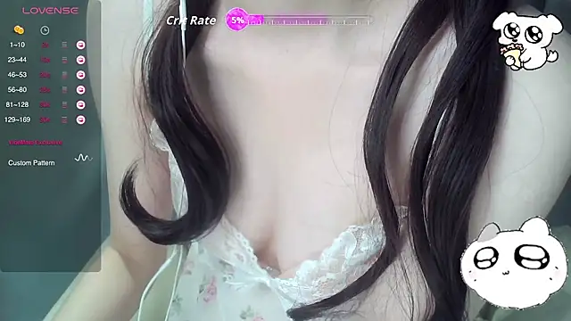 Snapshot of yaya_fun chatting on 11/12/25, 05:06 yaya fun online show from 11/12/25, 05:06