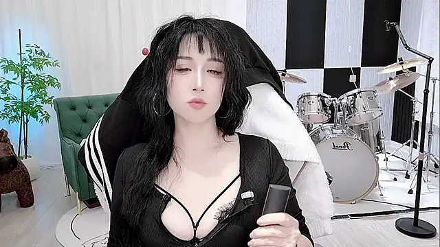 Vaness-a online show from 09/09/25, 04:16