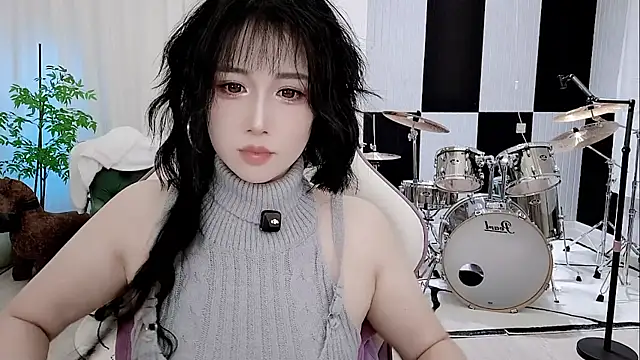 Vaness-a online show from 09/17/25, 08:33