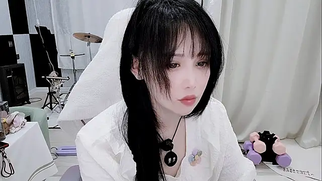 Vaness-a online show from 06/10/26, 05:03