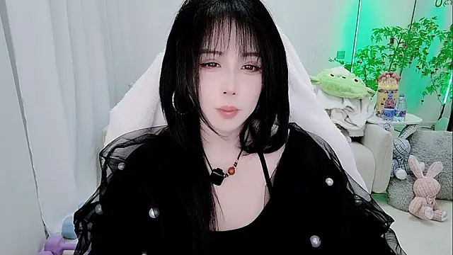 Vaness-a online show from 02/24/26, 04:52