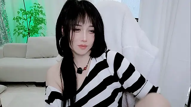 Vaness-a online show from 11/14/25, 03:15