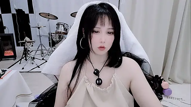 Vaness-a online show from 04/04/26, 02:45