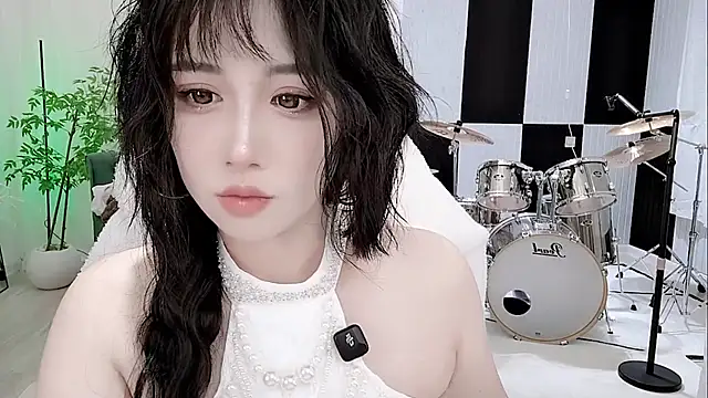 Vaness-a online show from 10/05/25, 03:14