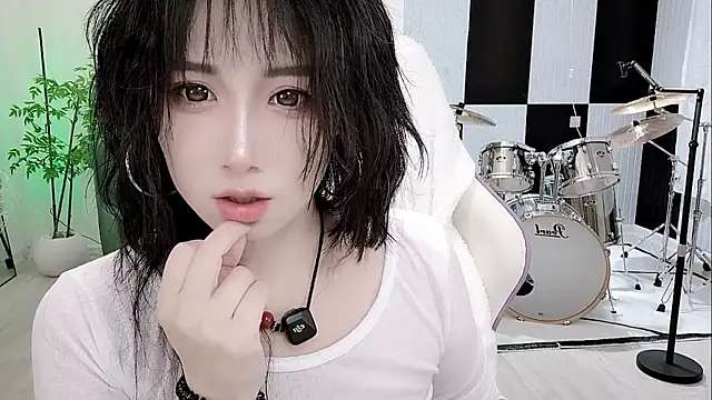 Vaness-a online show from 09/25/25, 05:19