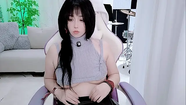 Vaness-a online show from 11/25/25, 06:08